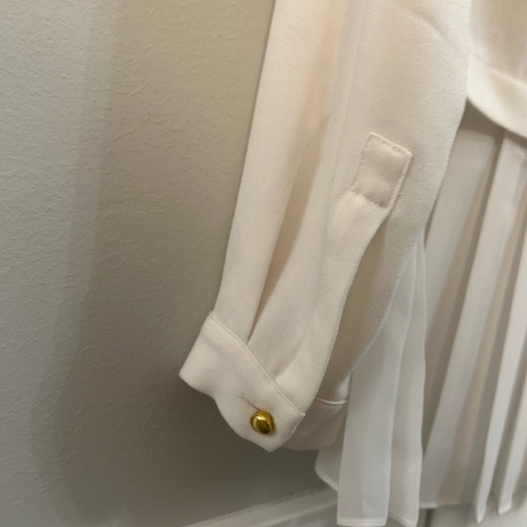 Club Monaco white blouse - Picture 8 of 8